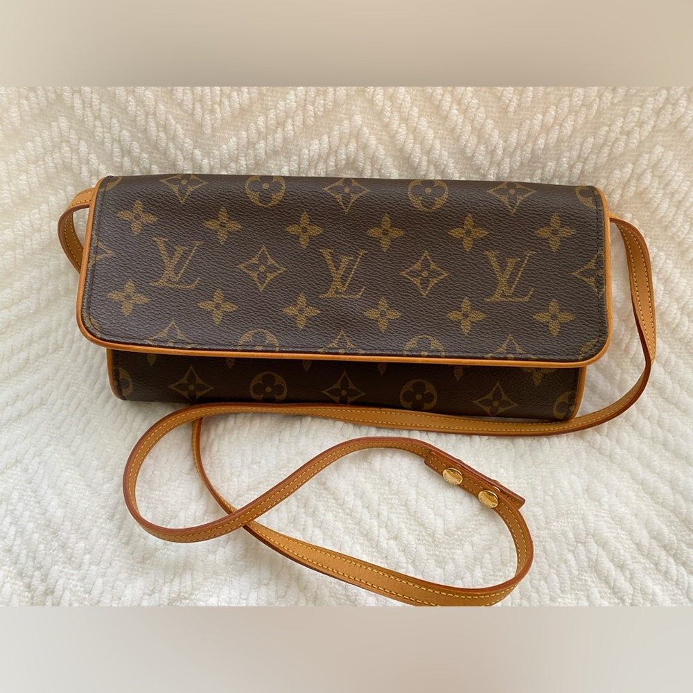 SOLD Authentic Louis Vuitton Monogram 
Twin Pochette GM Bag